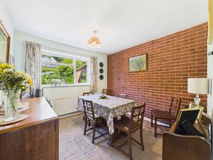 Dining Room- click for photo gallery